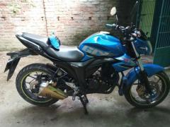 Suzuki Gixxer Dual Disc Dual Tone